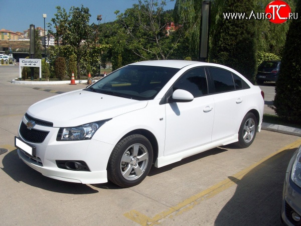 3 899 р. Пороги накладки Sport Style Chevrolet Cruze J305 хэтчбек дорестайлинг (2009-2012) (Неокрашенные)  с доставкой в г. Екатеринбург