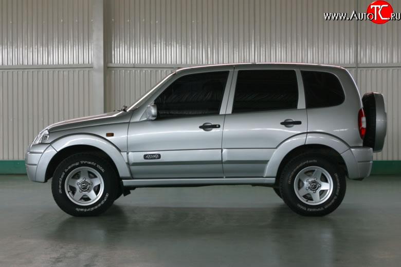 2 799 р. Обтекатель порогов Апал Chevrolet Niva 2123 дорестайлинг (2002-2008) (Неокрашенные)  с доставкой в г. Екатеринбург