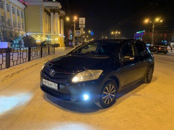 1 759 р. Дефлектор капота CA-Plastiс  Toyota Auris  E150 (2010-2012) хэтчбэк 5 дв. рестайлинг (Classic черный, Без надписи)  с доставкой в г. Екатеринбург. Увеличить фотографию 2