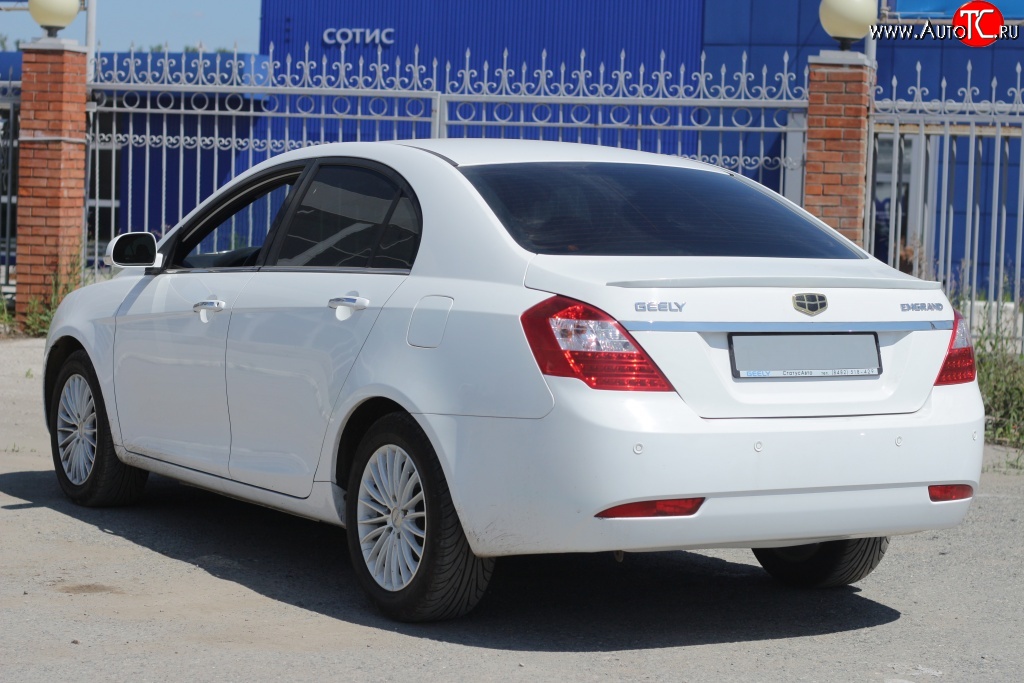 2 599 р. Лип спойлер Кураж  Geely Emgrand EC7 (2009-2016) седан дорестайлинг (Неокрашенный)  с доставкой в г. Екатеринбург