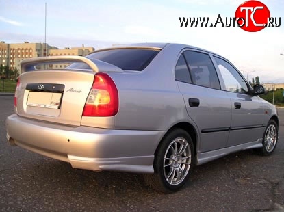 2 899 р. Козырёк на заднее стекло Street Hyundai Accent седан ТагАЗ (2001-2012) (Неокрашенный)  с доставкой в г. Екатеринбург