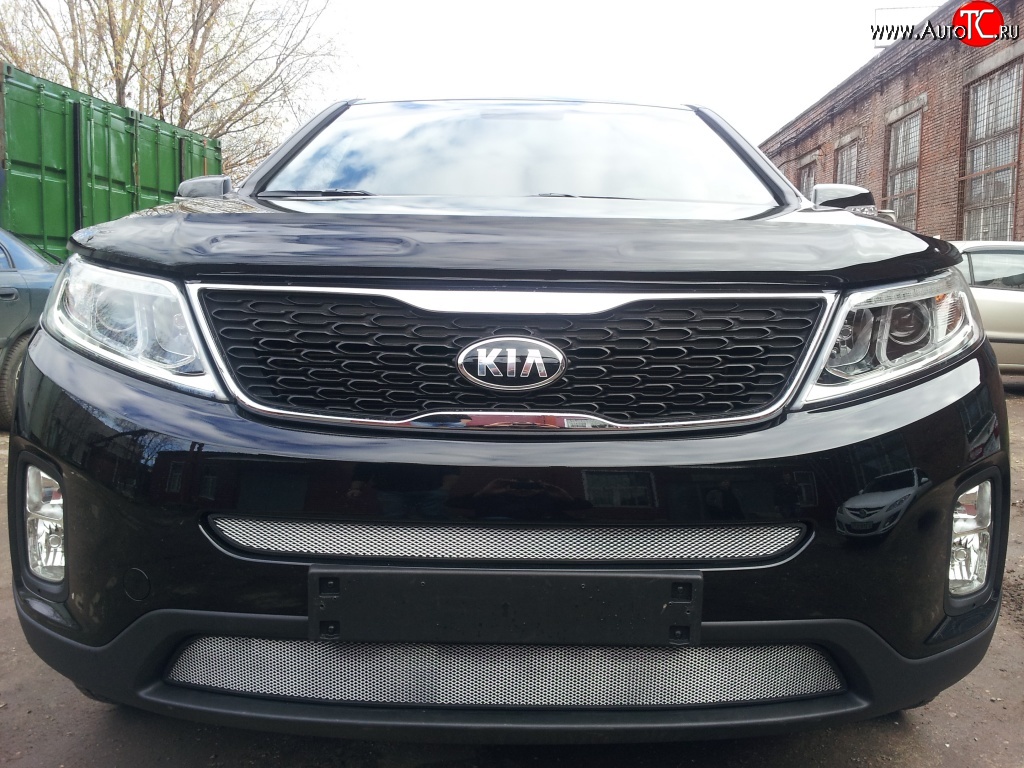 1 539 р. Нижняя сетка на бампер Russtal (хром)  KIA Sorento  XM (2012-2015) рестайлинг  с доставкой в г. Екатеринбург