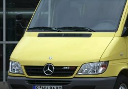 13 549 р. Пластиковый капот (Classic) Стандартный Mercedes-Benz Sprinter W901 (1995-2000)  с доставкой в г. Екатеринбург. Увеличить фотографию 3