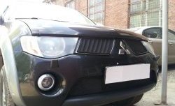 1 499 р. Сетка в решетку радиатора Russtal  Mitsubishi L200  4 - Pajero Sport  PB (черная)  с доставкой в г. Екатеринбург. Увеличить фотографию 5