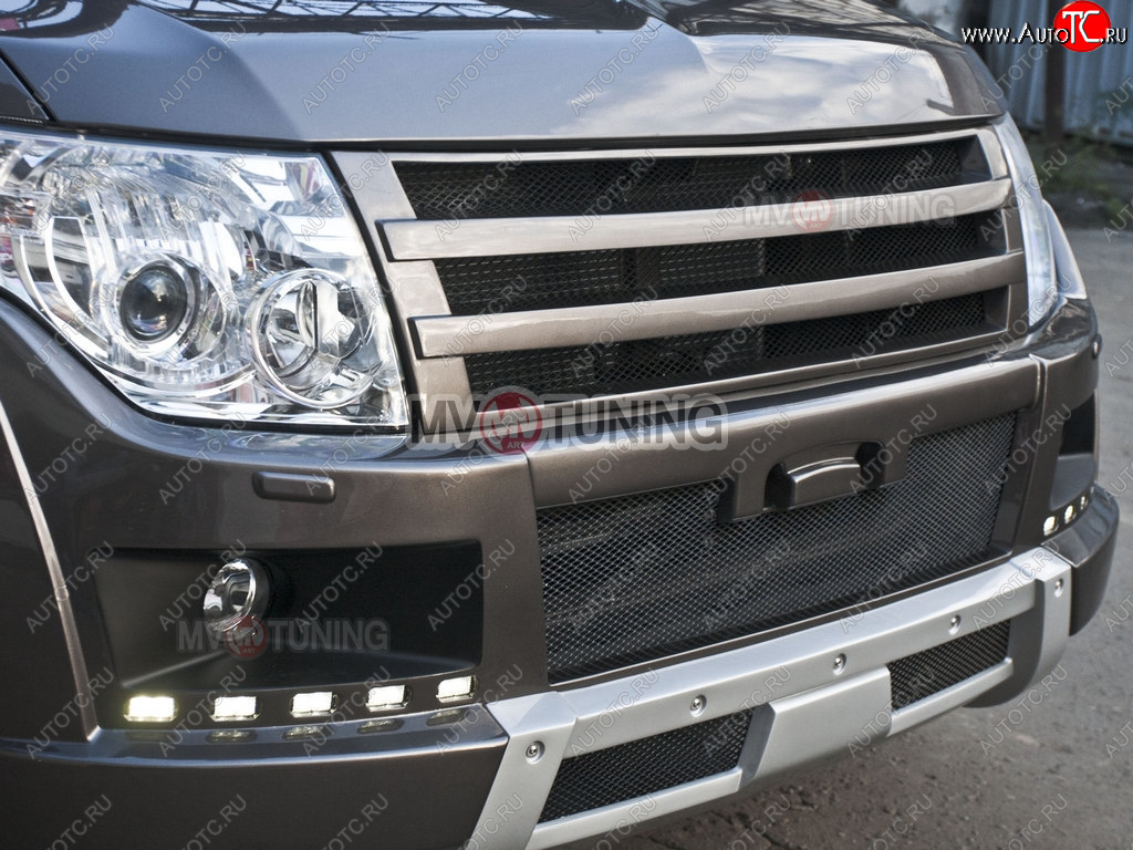 8 199 р. Решётка радиатора BROOMER Design Mitsubishi Pajero 4 V90 дорестайлинг (2006-2011) (Неокрашенная)  с доставкой в г. Екатеринбург