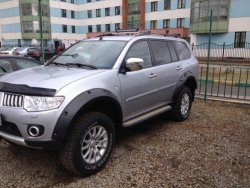 15 349 р. Накладки на колёсные арки BUSHWACKER Mitsubishi Pajero Sport PB дорестайлинг (2008-2013) (Неокрашенные)  с доставкой в г. Екатеринбург. Увеличить фотографию 2