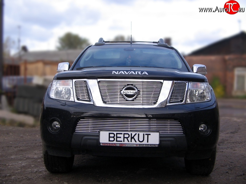 5 799 р. Декоративная вставка воздухозаборника (рестайлинг) Berkut Nissan Navara 2 D40 дорестайлинг (2004-2010)  с доставкой в г. Екатеринбург