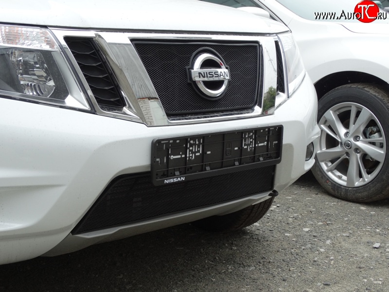 1 559 р. Сетка в решетку радиатора Russtal  Nissan Terrano  D10 (2013-2022) дорестайлинг, рестайлинг (черная)  с доставкой в г. Екатеринбург