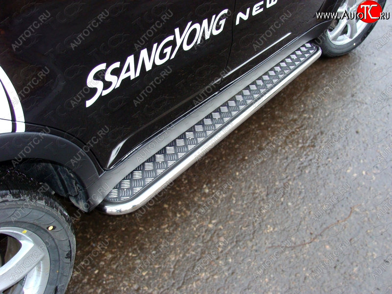 28 099 р. Пороги с площадкой 42,4 мм ТСС Тюнинг  SSANGYONG Actyon (2013-2021) рестайлинг (серые)  с доставкой в г. Екатеринбург