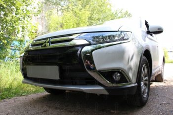 6 999 р. Защитная сетка в бампер (4 части, ячейка 3х7 мм) Alfeco Стандарт Mitsubishi Outlander GF 2-ой рестайлинг (2015-2018) (Чёрная)  с доставкой в г. Екатеринбург. Увеличить фотографию 2