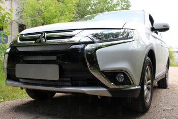 7 249 р. Защитная сетка в бампер (4 части, ячейка 3х7 мм) Alfeco Стандарт Mitsubishi Outlander GF 2-ой рестайлинг (2015-2018) (Хром)  с доставкой в г. Екатеринбург. Увеличить фотографию 2