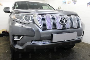 4 499 р. Защитная сетка в бампер (низ, ячейка 4х10 мм) Стрелка11 Премиум  Toyota Land Cruiser Prado  J150 (2017-2024) 2-ой рестайлинг, 3-ий рестайлинг (Хром)  с доставкой в г. Екатеринбург. Увеличить фотографию 2