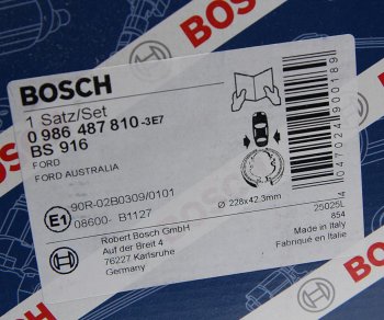 3 069 р. Колодки тормозные задние барабанные (4шт.) BOSCH Ford Focus 2 хэтчбэк 5 дв. дорестайлинг (2004-2008)  с доставкой в г. Екатеринбург. Увеличить фотографию 4