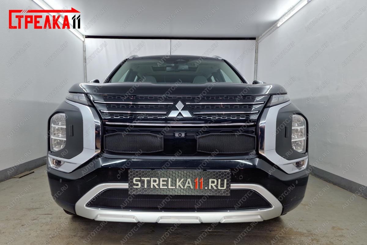 7 249 р. Защита радиатора (3 части) Стрелка11 Стандарт  Mitsubishi Outlander  GF (2018-2022) 3-ий рестайлинг (хром)  с доставкой в г. Екатеринбург