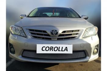 2 899 р.  Защита радиатора Стрелка11 Стандарт Toyota Corolla E140 седан рестайлинг (2009-2013) (черная)  с доставкой в г. Екатеринбург. Увеличить фотографию 2