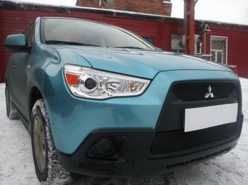 799 р. Зимняя заглушка решетки радиатора (верх, 2 части) Стрелка11 Mitsubishi ASX дорестайлинг (2010-2012) (черная)  с доставкой в г. Екатеринбург. Увеличить фотографию 2