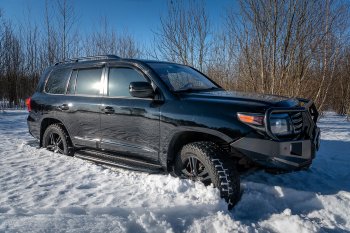 65 999 р. Бампер передний силовой РИФ  Toyota Land Cruiser  200 (2007-2015) дорестайлинг, 1-ый рестайлинг (С дополнительными фарами, защитной дугой и защитой бачка омывателя)  с доставкой в г. Екатеринбург. Увеличить фотографию 4