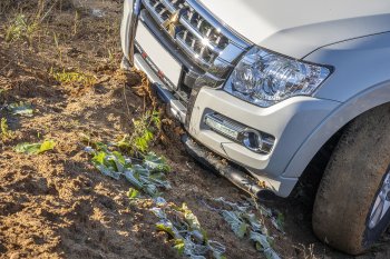 38 999 р. Бампер передний силовой РИФ Mitsubishi Pajero 4 V80 дорестайлинг (2006-2011) (Под площадку для лебёдки RIFPJR-30000 с защитой радиатора)  с доставкой в г. Екатеринбург. Увеличить фотографию 5