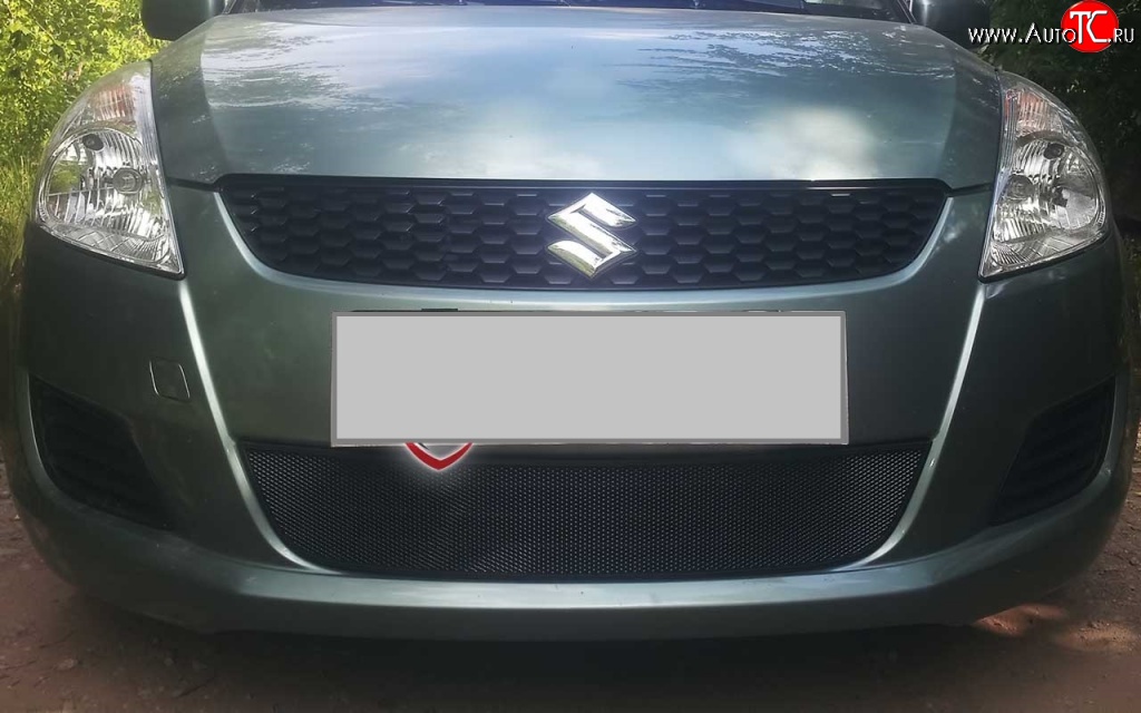 1 469 р. Сетка на бампер Russtal (черная) Suzuki Swift ZC72S дорестайлинг, хэтчбэк 5 дв. (2010-2013)  с доставкой в г. Екатеринбург