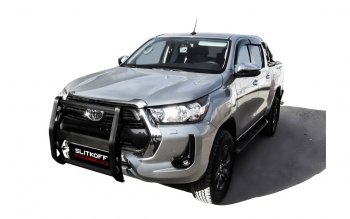 Кронштейн для противотуманных фар Slitkoff (BRUTAL) Toyota Hilux AN120 1-ый рестайлинг (2017-2020)  (Сталь с полимерным покрытием. Цвет: черный)