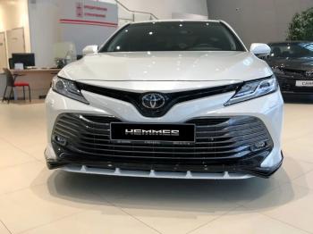 16 899 р. Накладка переднего бампера HEMMES Toyota Camry XV70 дорестайлинг (2017-2021)  с доставкой в г. Екатеринбург. Увеличить фотографию 1