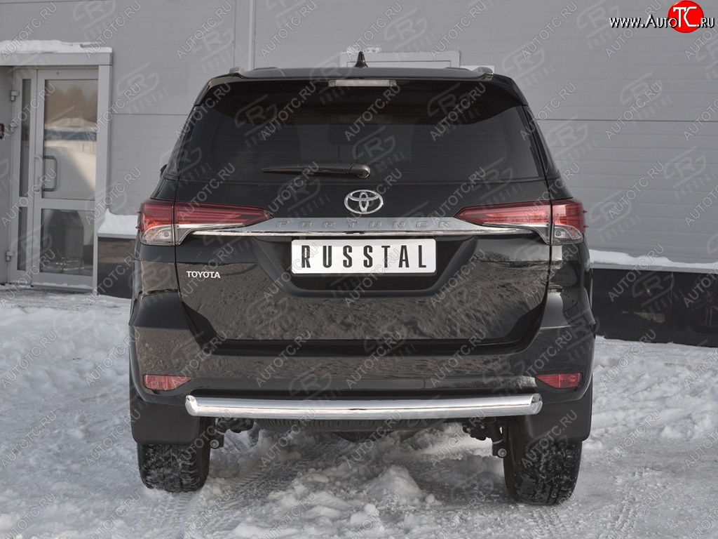 15 649 р. Защита заднего бампера (Ø63 мм короткая, нержавейка) Russtal Toyota Fortuner AN160 дорестайлинг (2015-2020)  с доставкой в г. Екатеринбург