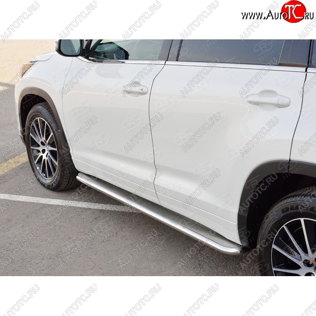 38 699 р. Широкая защита порогов с трубой диаметром 42 мм SLITKOFF v3 Toyota Highlander XU50 дорестайлинг (2013-2017)  с доставкой в г. Екатеринбург