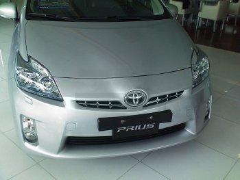 1 299 р. Декоративные элементы решетки радиатора SAT Toyota Prius XW30 дорестайлинг (2009-2011) (Хром)  с доставкой в г. Екатеринбург. Увеличить фотографию 2