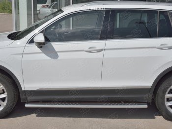 31 649 р. Пороги труба 120х60 овал с проступью Russtal Volkswagen Tiguan Mk2 дорестайлинг (2016-2020)  с доставкой в г. Екатеринбург. Увеличить фотографию 2